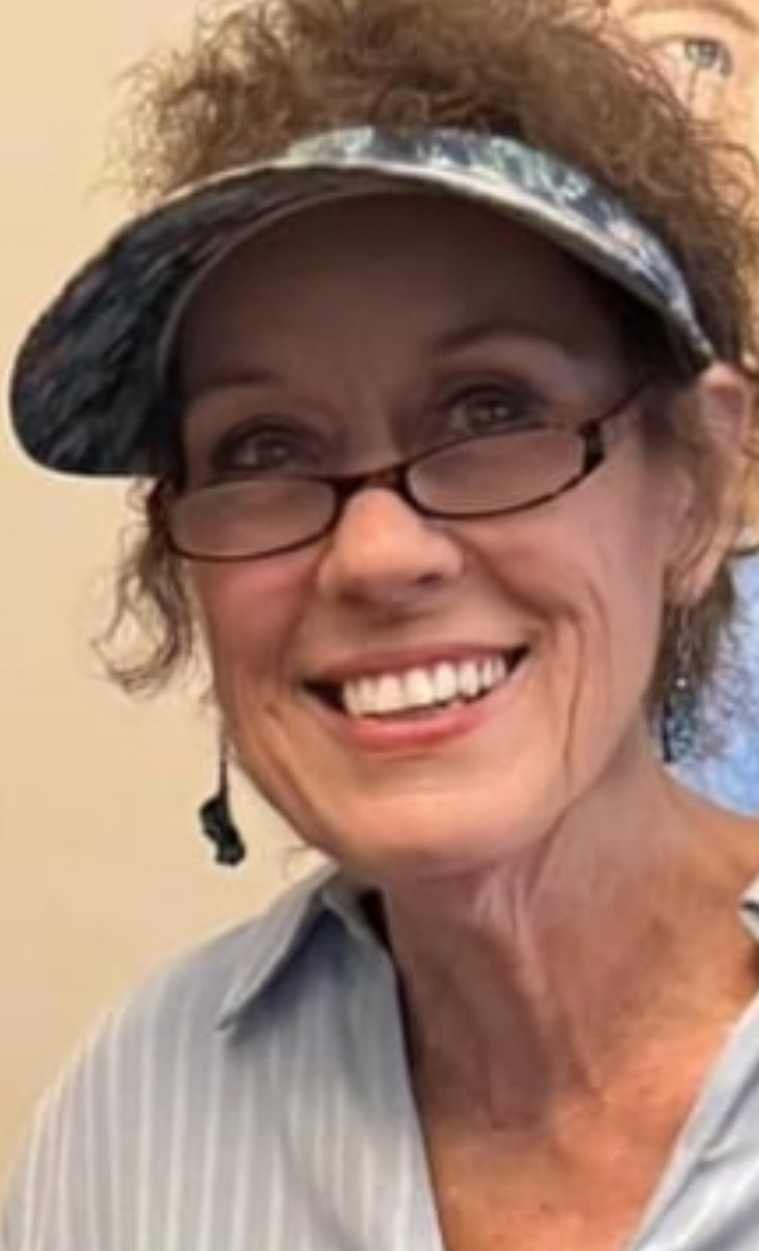 Please upload a JPG or PNG of a picture of you that we can use in the show. We prefer a headshot or something that clearly shows your face. Please make sure it's high enough resolution for print.